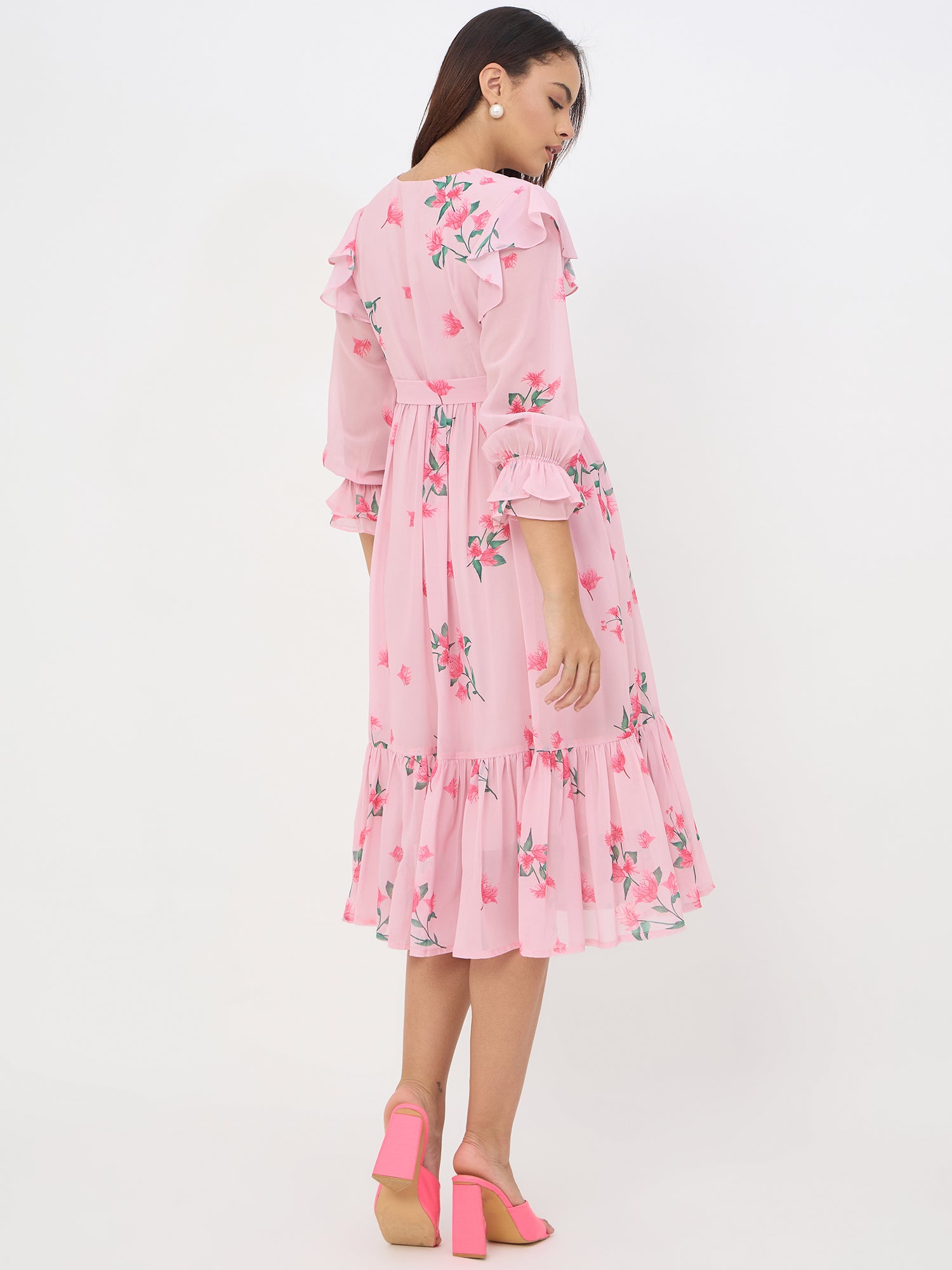 Light Pink Floral Printed Tie-up Maxi Dress