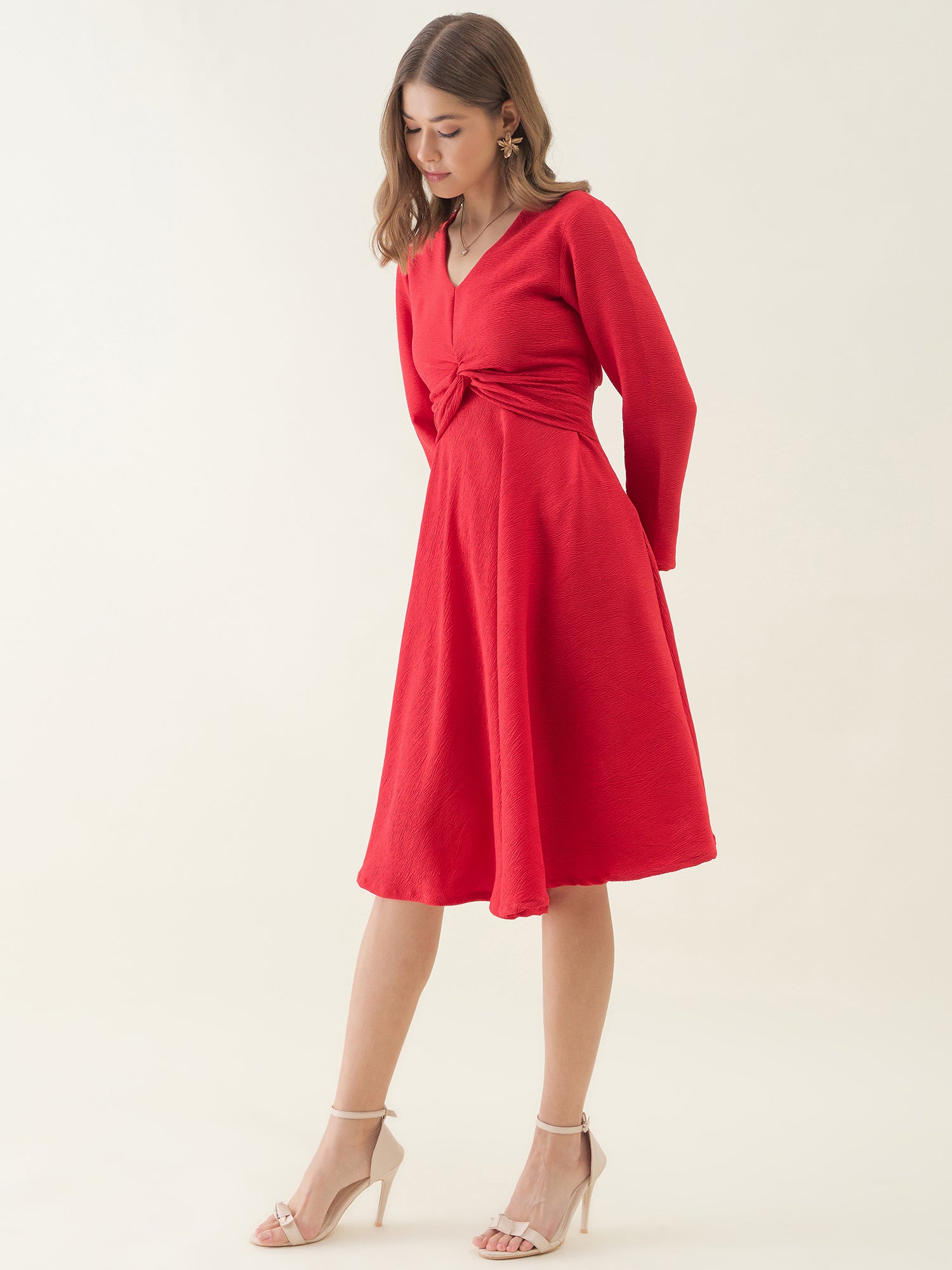 Red Knot Detail Midi Dress
