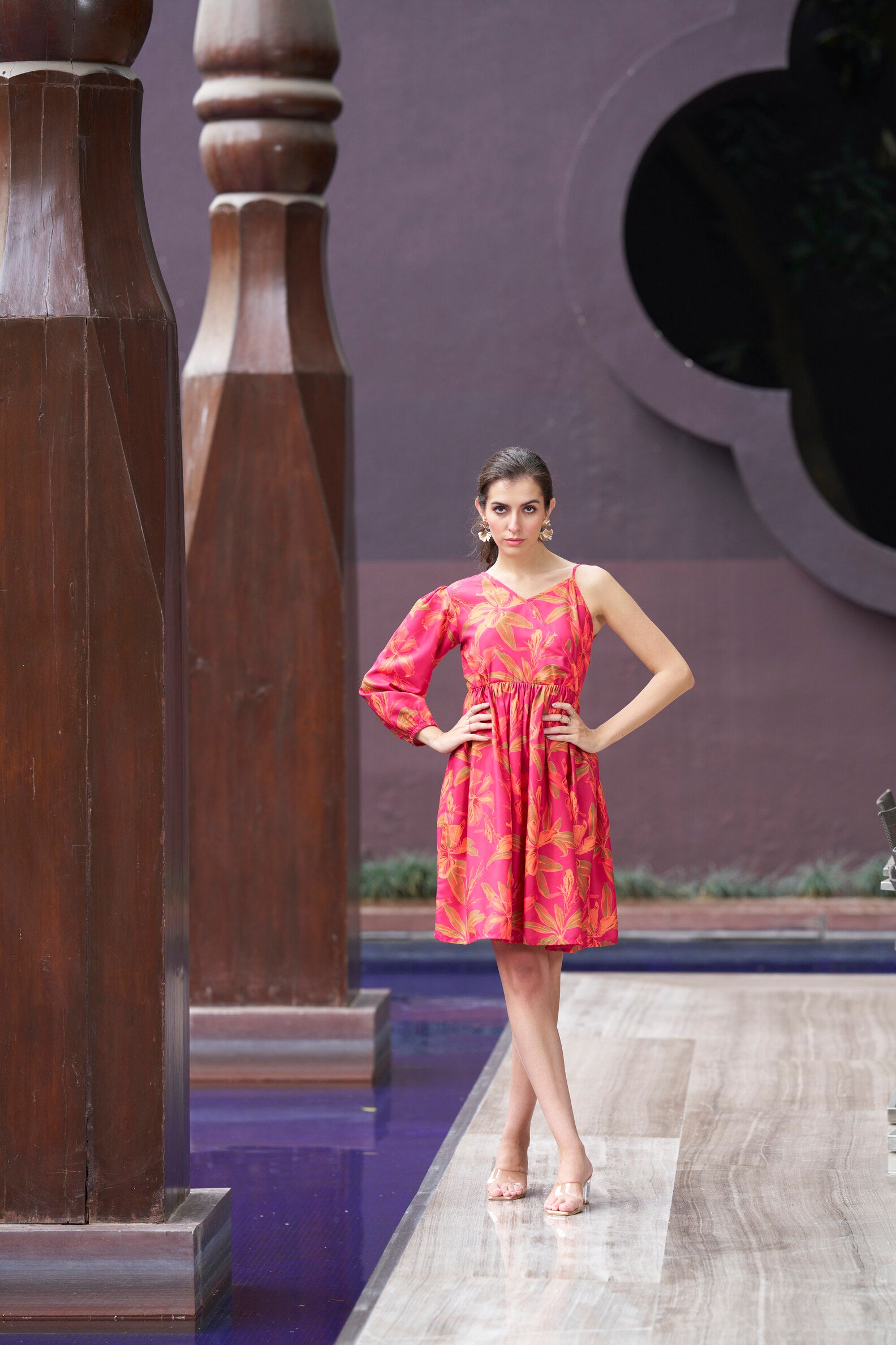 Red One-side Sleevs Floral Printed Mini Dress