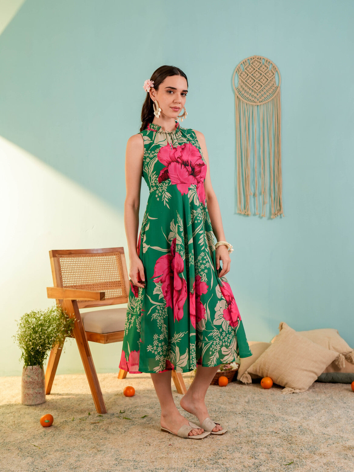 Green Floral Printed Gergette Midi Dress