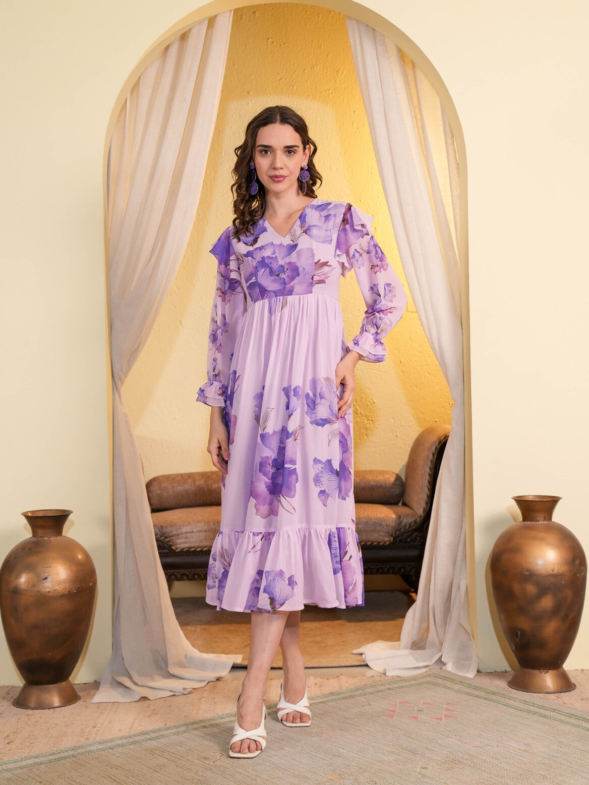 Muava Floral Printed Fit & Flared Midi Dress