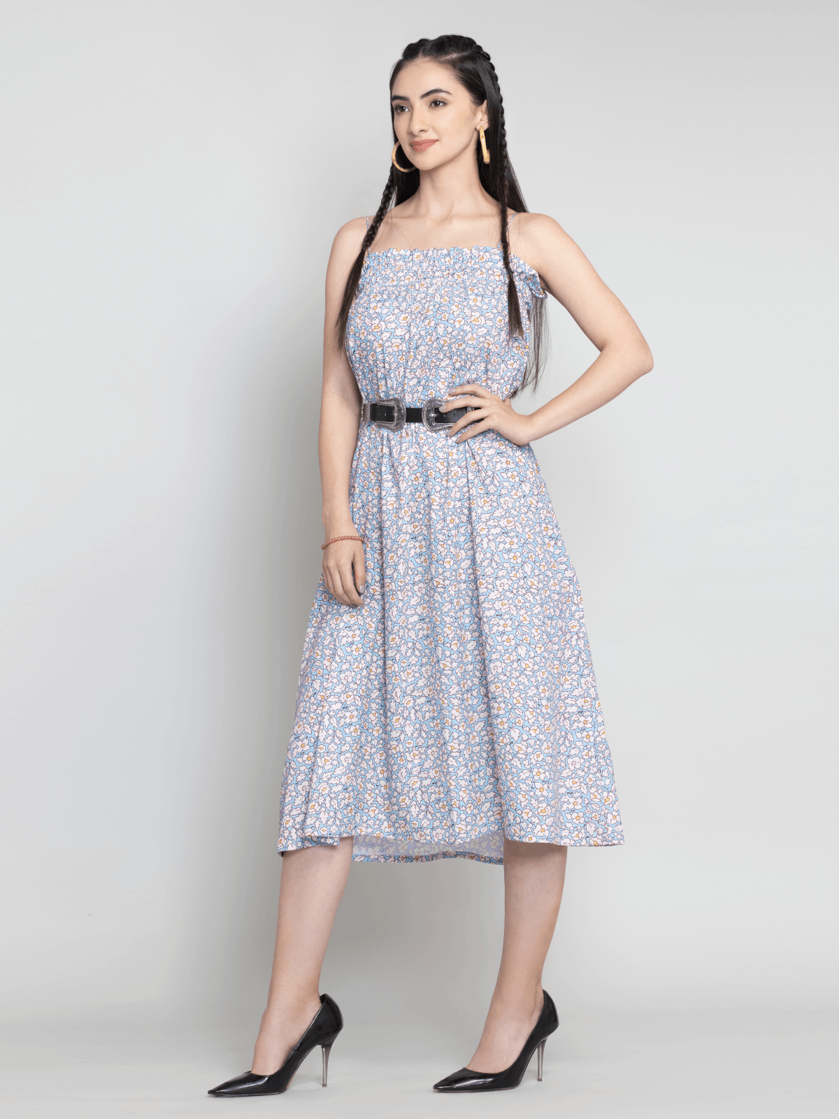 Buy Blue Flower Printedf relex Fit Maxi Dress | OCTICS